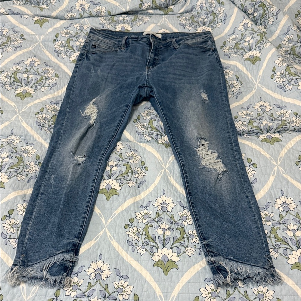 KanCan Distressed Skinny Jeans